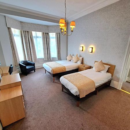 Prince Of Wales Hotel Саутпорт Екстериор снимка